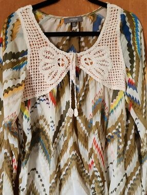 Umgee Sheer Ivory Crochet Yoke Boho Top with Olive, Blue & Red Chevron Size Sm